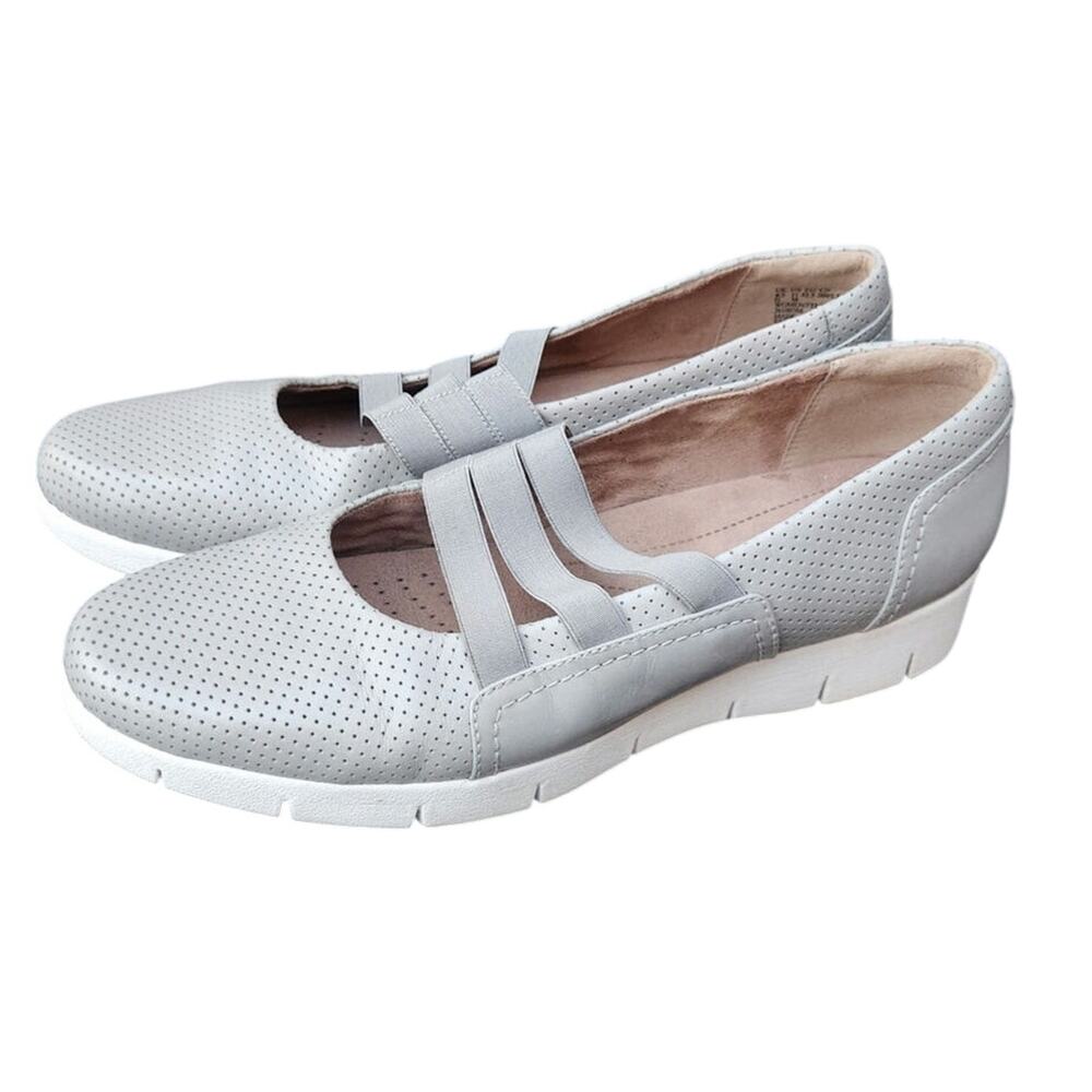 Clarks Artisan Daelyn City perforated leather slip-on Mary Jane shoes womens 11